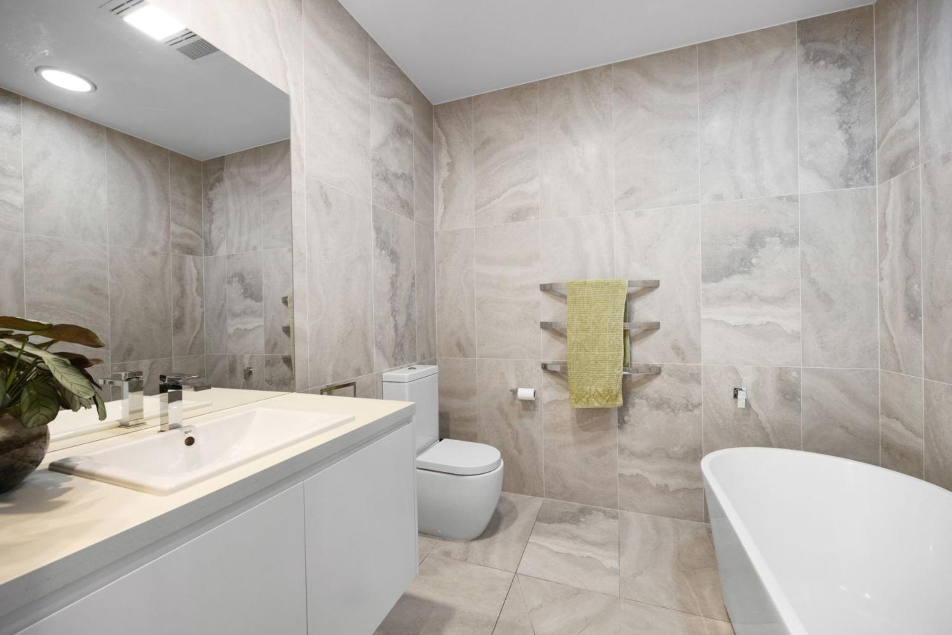 185 Lake Weyba Drive Holiday home *