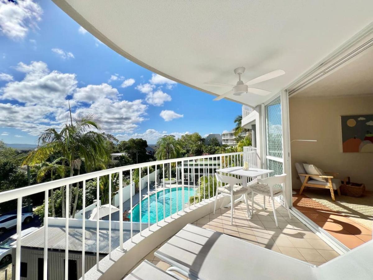 Opulent Hinterland Sunsets * Noosa Heads