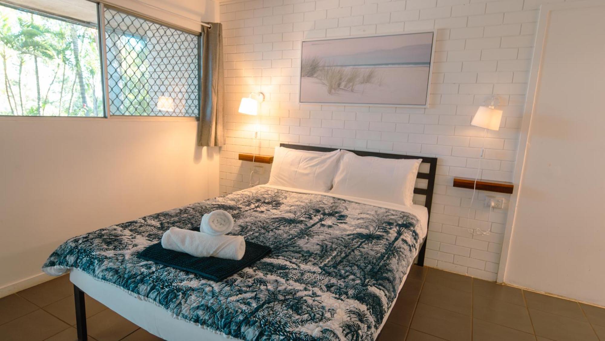Nomads Hostel *