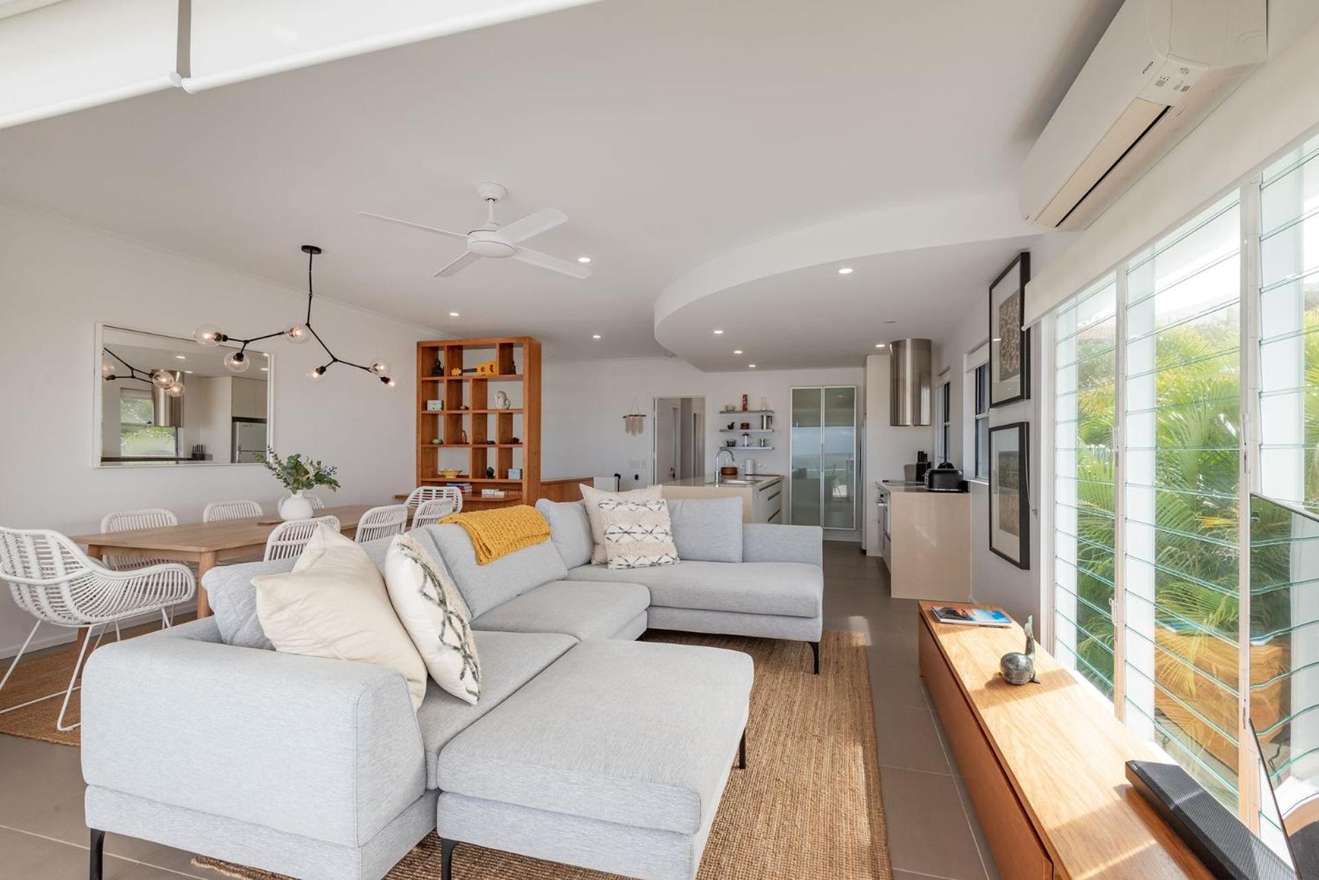 4-18 Peregian Esplanade, Peregian Qld 4573 Holiday home *