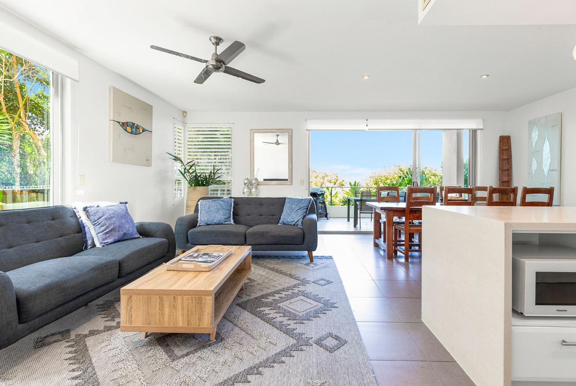 1 Alpha - Lovely And Spacious 3 Bed On One Level Lift Pool Air Con Garden Outlook Sunshine Beach