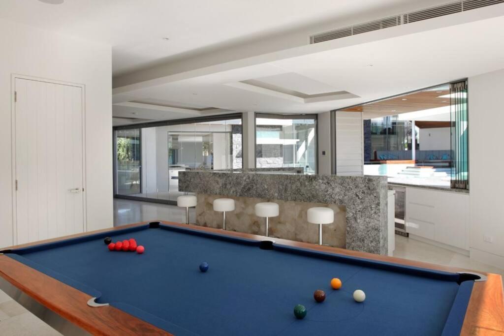 Racquet Retreat By Secret Destinations- Short Walk To Hastings Street * Noosa Heads