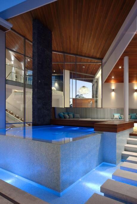 Pousada Racquet Retreat By Secret Destinations- Short Walk To Hastings Street *