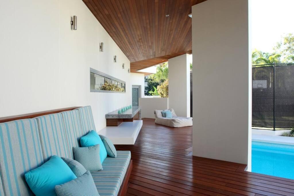 Racquet Retreat By Secret Destinations- Short Walk To Hastings Street * Noosa Heads