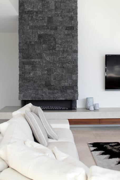 Pousada Racquet Retreat By Secret Destinations- Short Walk To Hastings Street