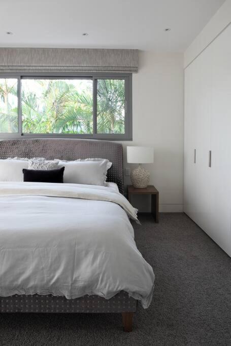 Racquet Retreat By Secret Destinations- Short Walk To Hastings Street Pousada *