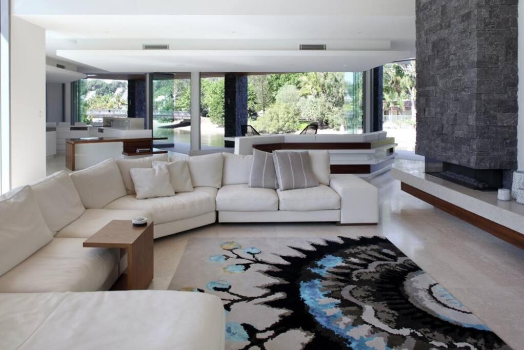 Racquet Retreat By Secret Destinations- Short Walk To Hastings Street * Noosa Heads
