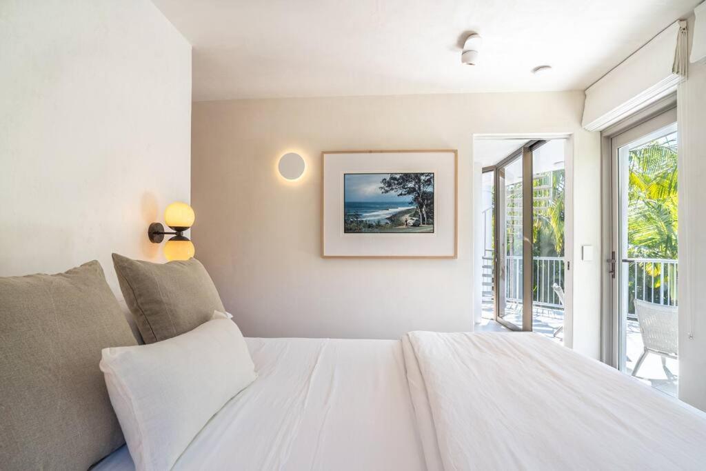 Little Cove Luxe Naousa 10 Noosa Heads