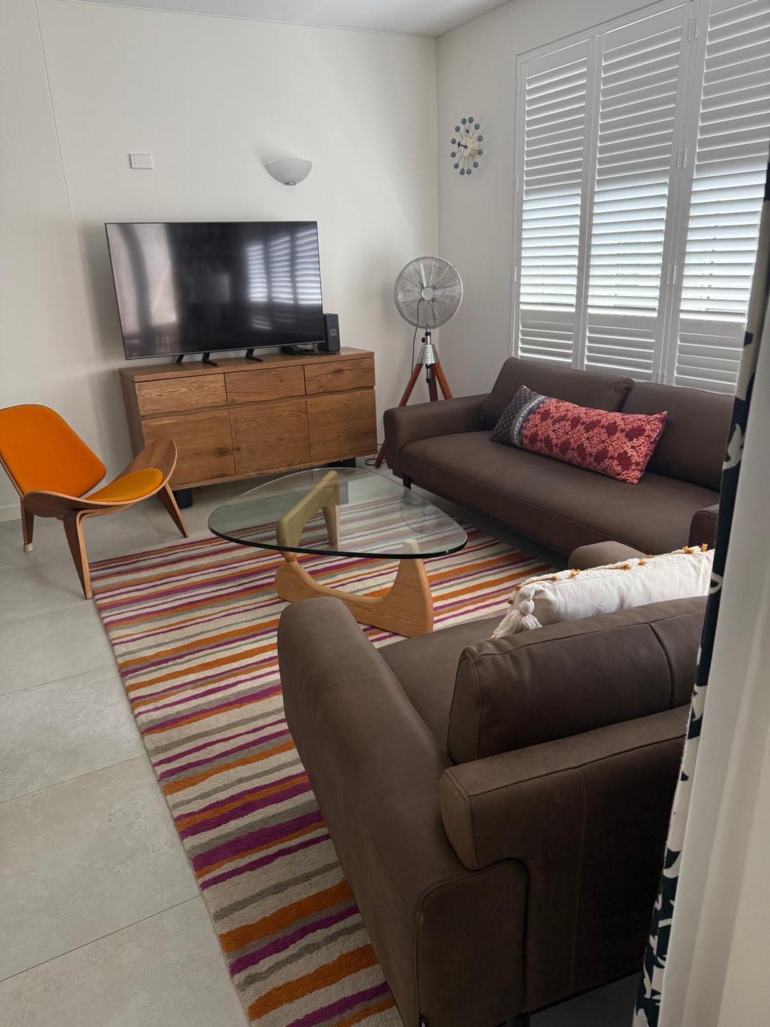 Laguna 136 Resort-Style, Steps To Beach Apartment *