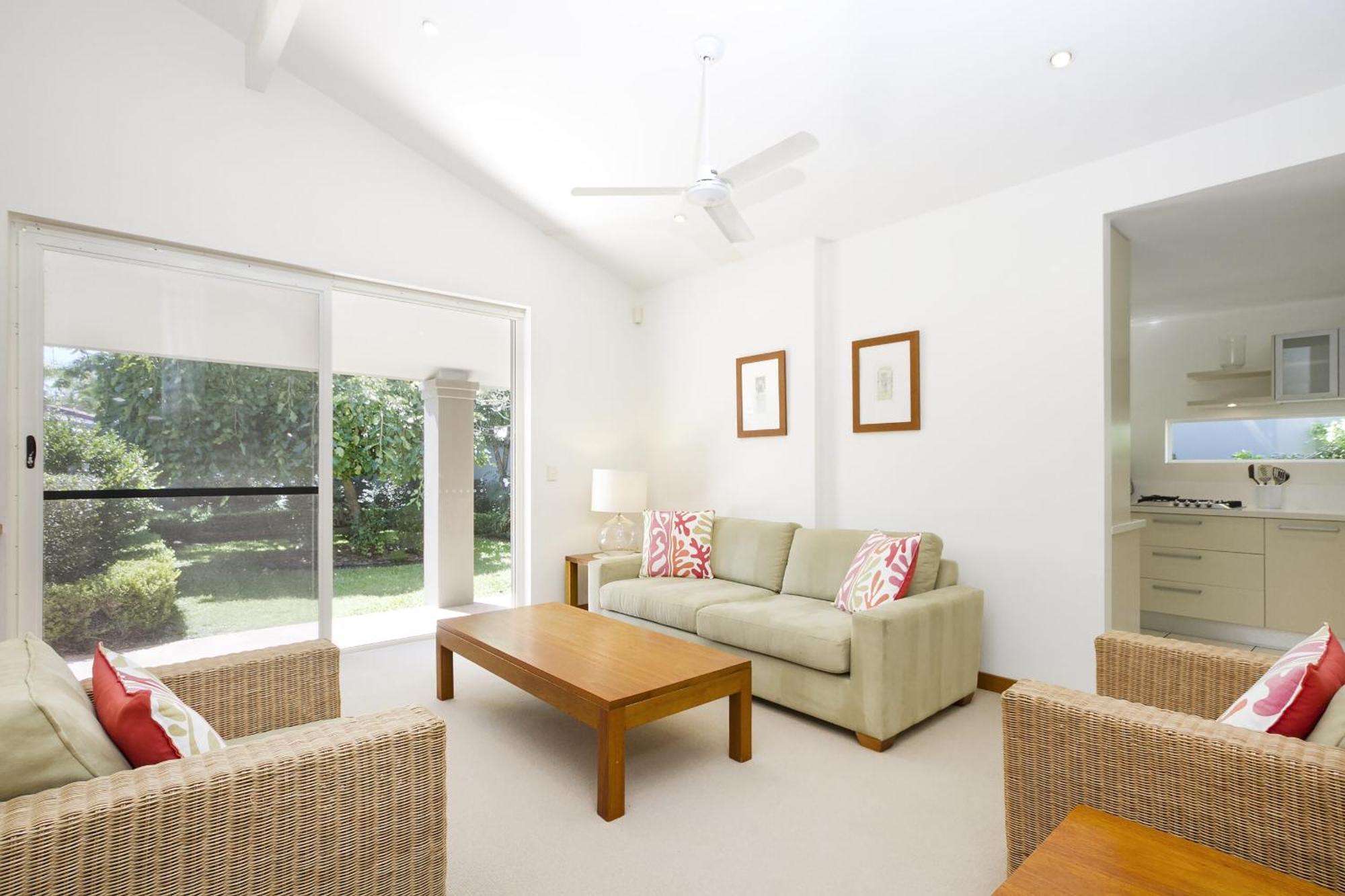 Holiday home Waterfront Haven, Private Jetty, Near Hastings