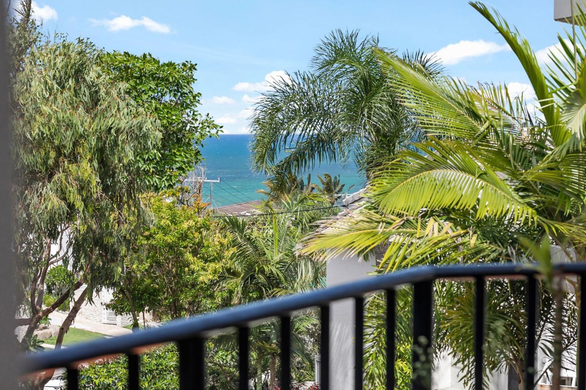 Holiday home 6 Parkshores Sunshine Location Location Location 100m To Access *