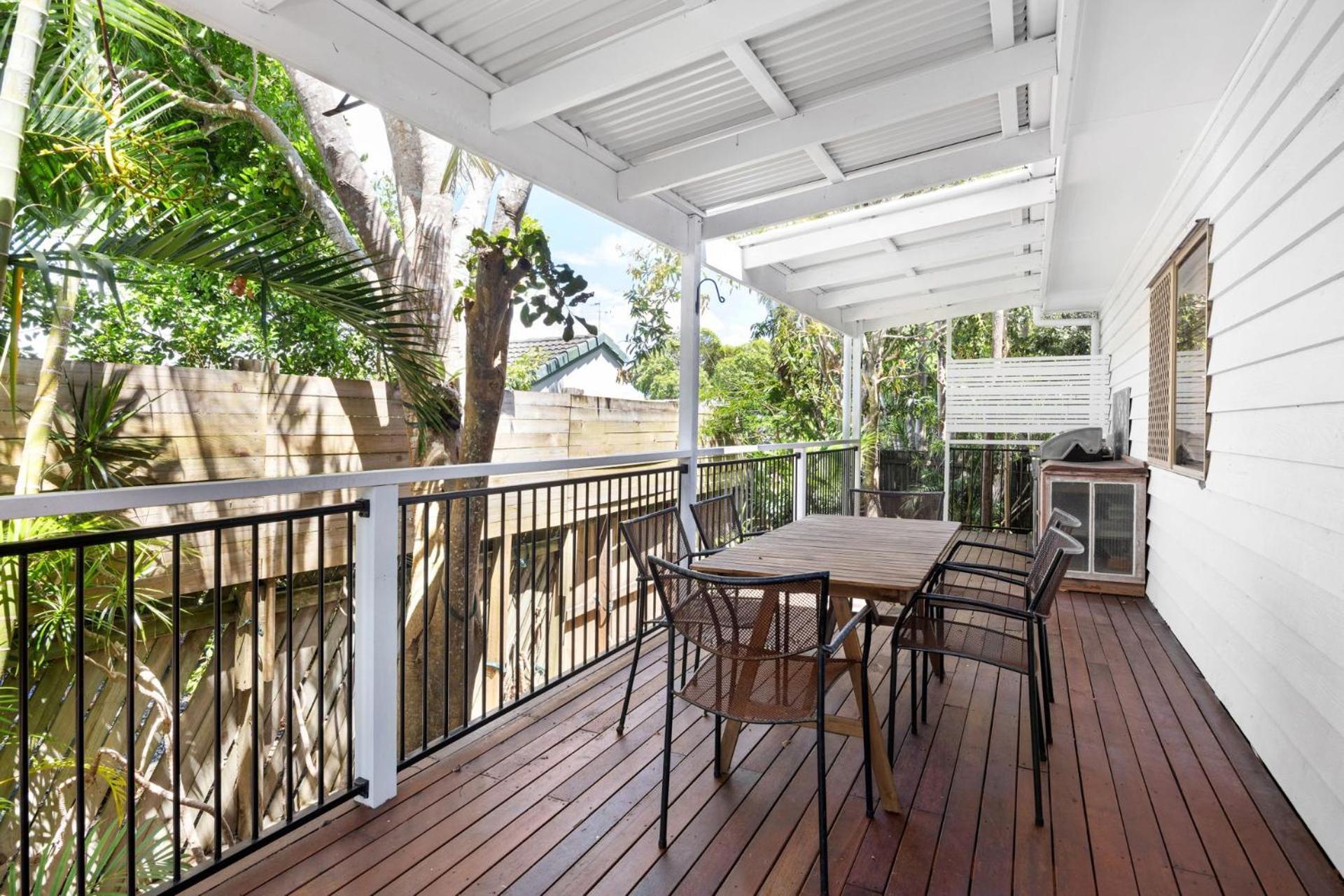 2 19 Nebula Street Sunshine Sunshine Beach