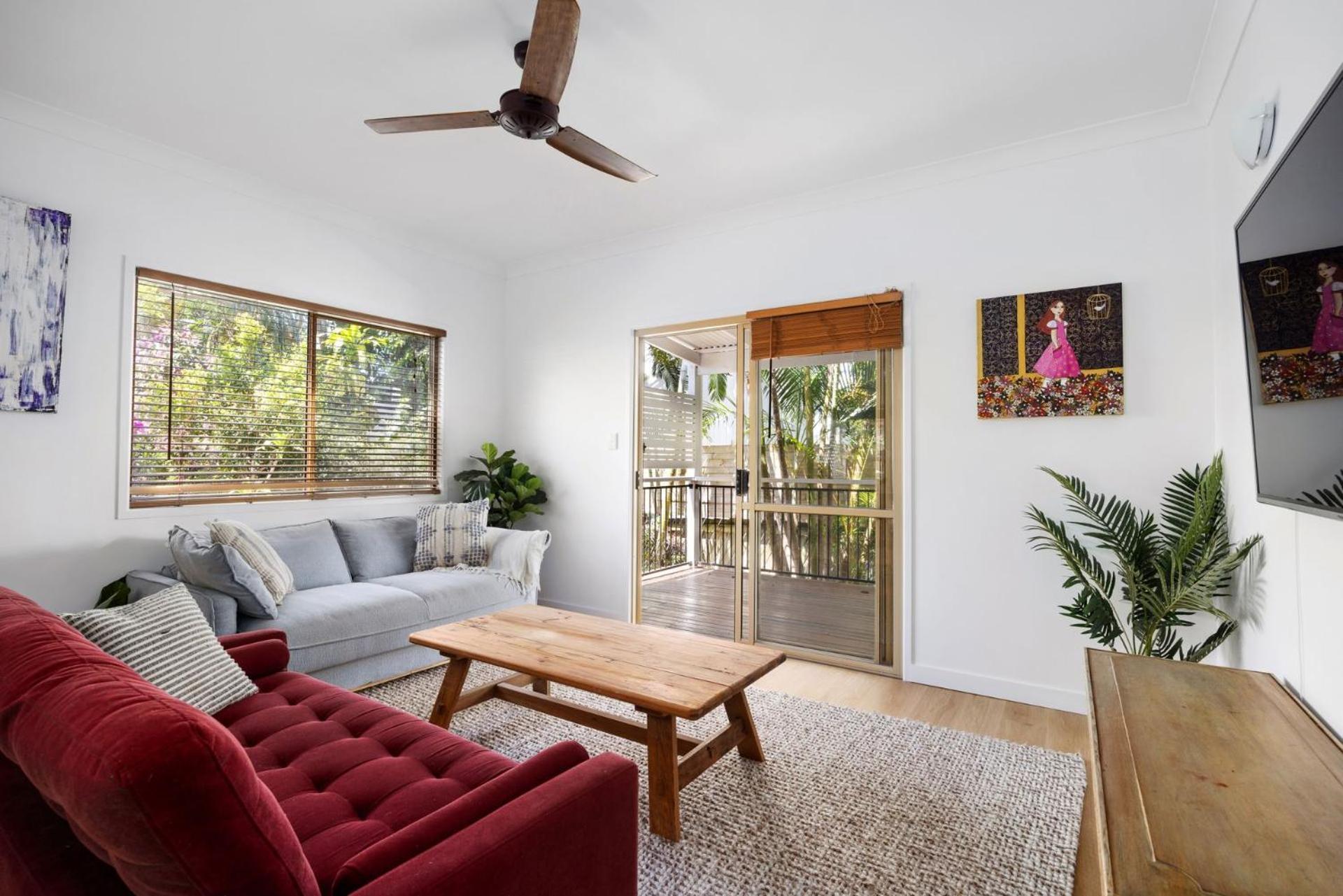 Holiday home 2 19 Nebula Street Sunshine