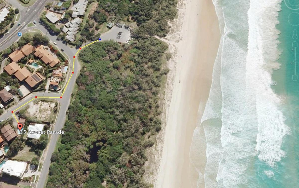 Apartment Little Gem In Peregian - Walking Distance To With Pool