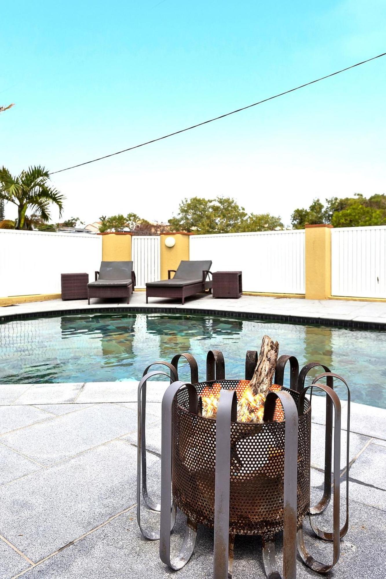 Sunrise Pad With Pool *
