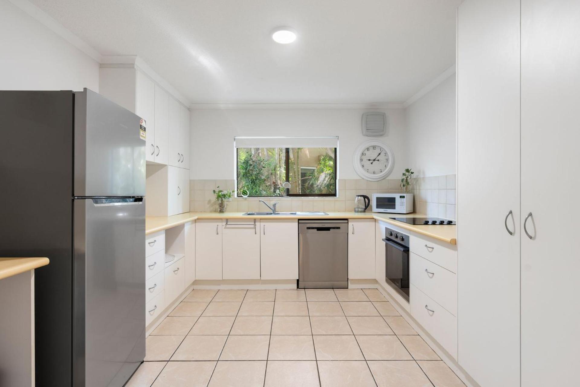 Pandanus Cove 2 Mitti Street 3 *