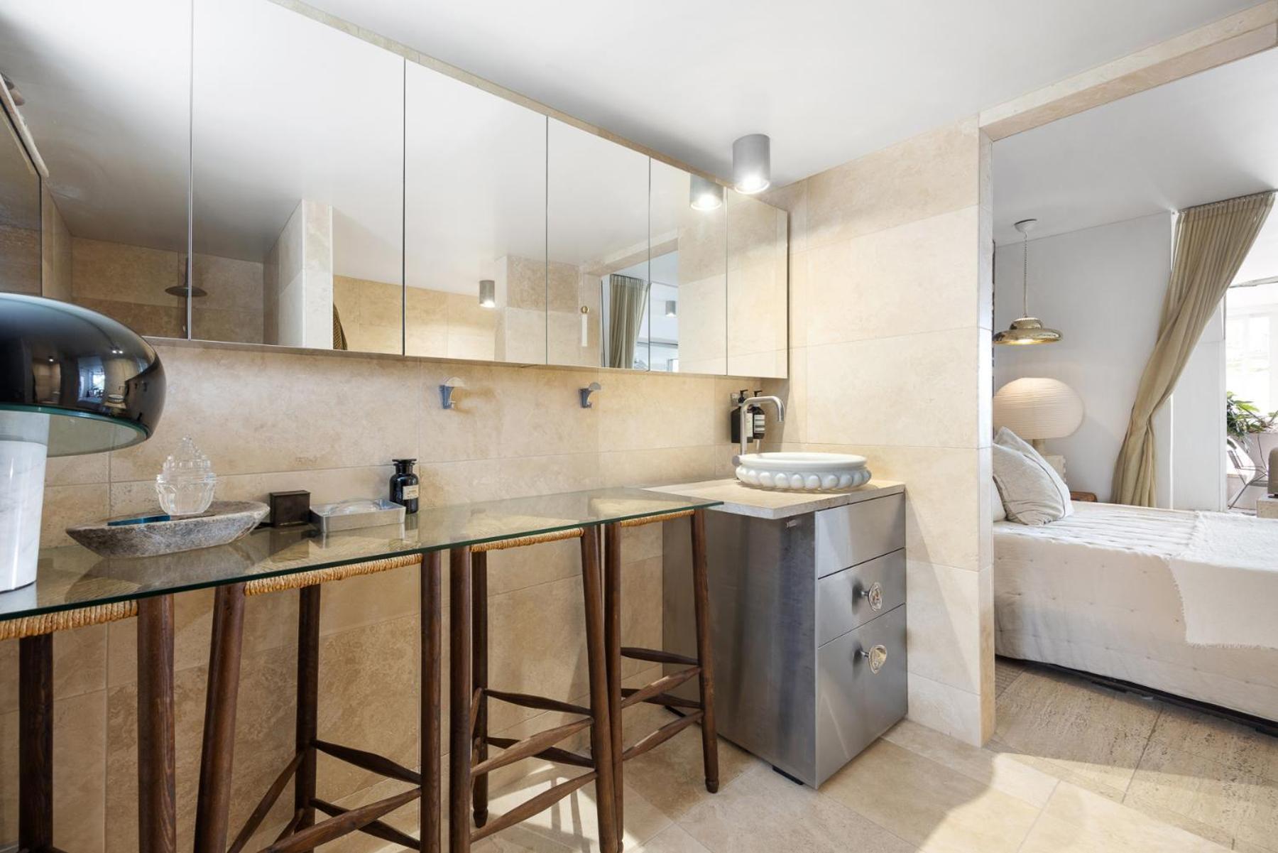 The Sunroom On Hill With Rooftop Apartment Noosa Heads
