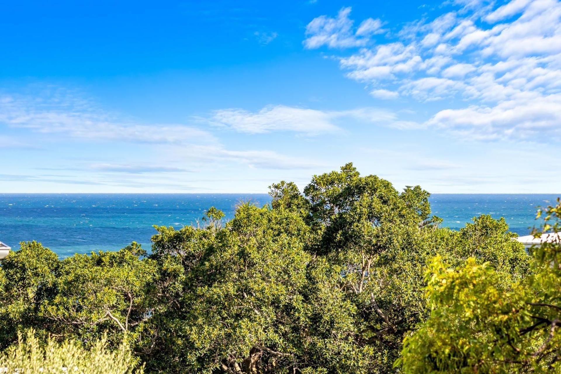 Apartment 6- 'cote D'azur' 6 Douglas Street Sunshine Sunshine Beach