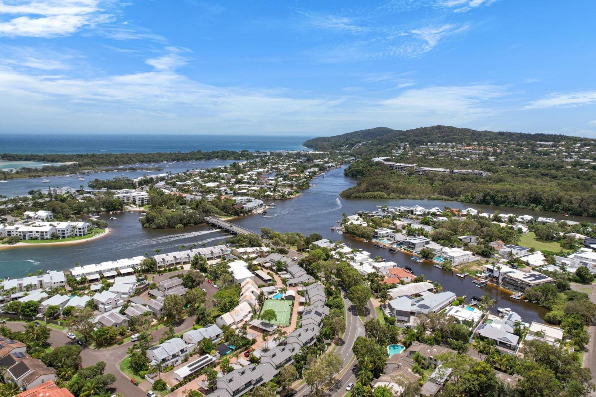 22 Jindiburra * Noosa Heads