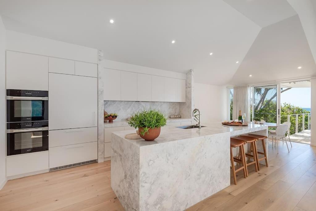 Seaviews At Sunshine Beach,4bd, Pool *