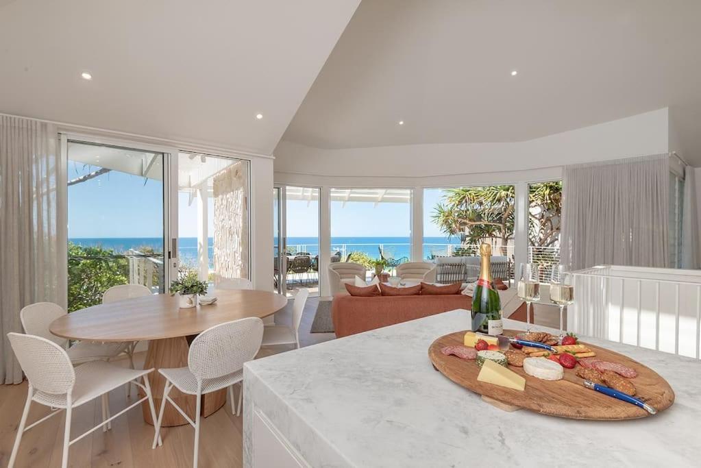 Seaviews At Sunshine Beach,4bd, Pool Holiday home