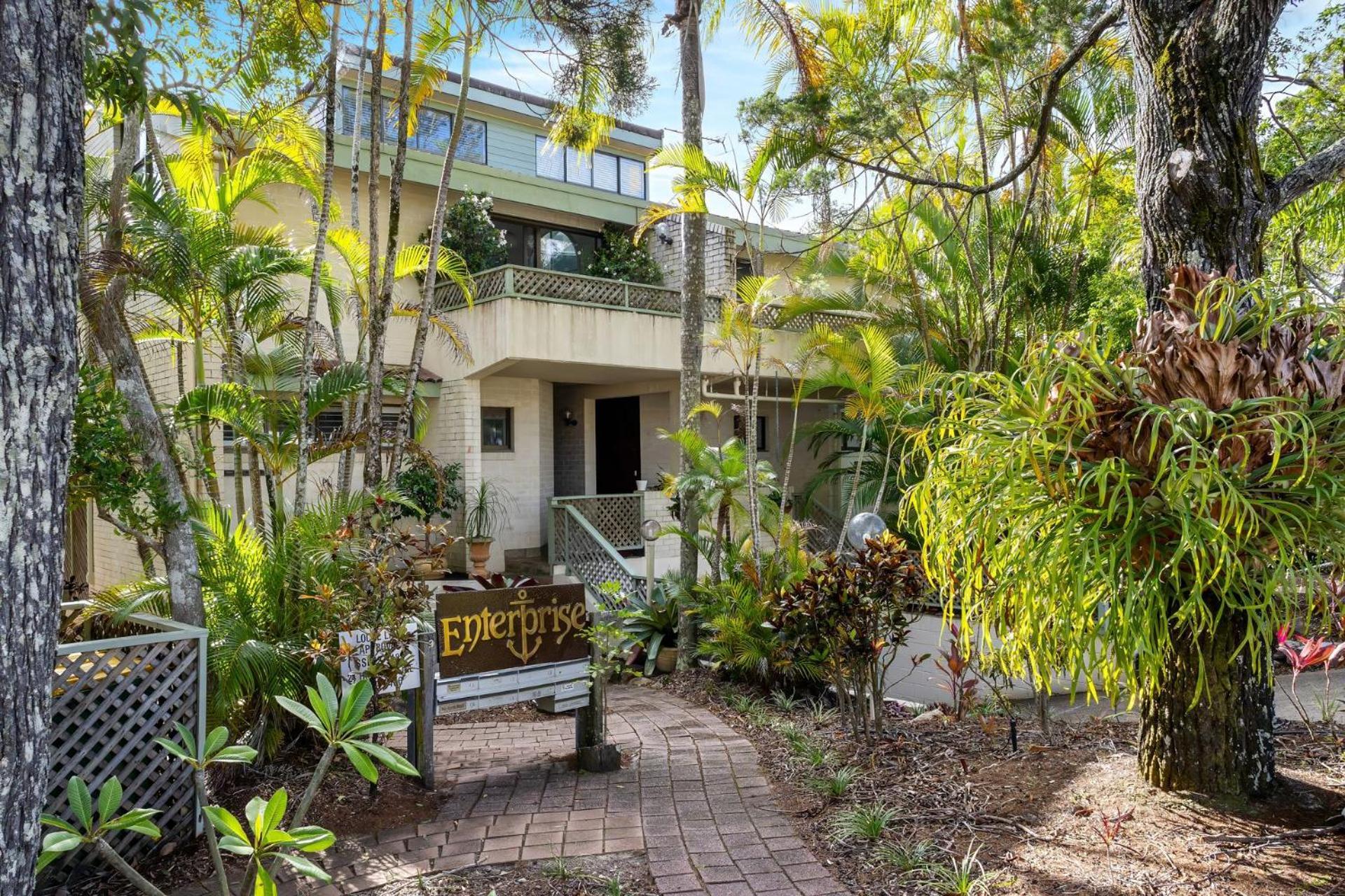 4-9 Angler Street Apartment *