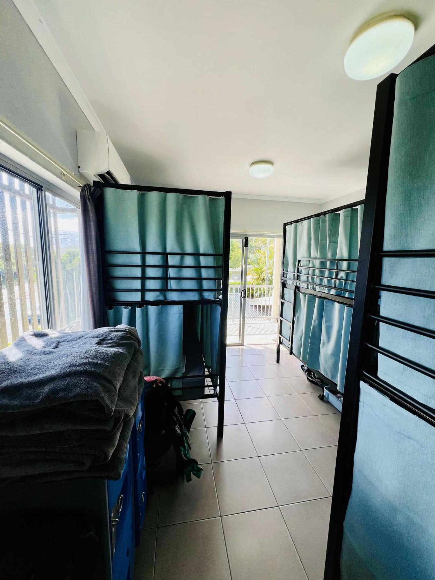 Noosa Flashpackers Hostel *