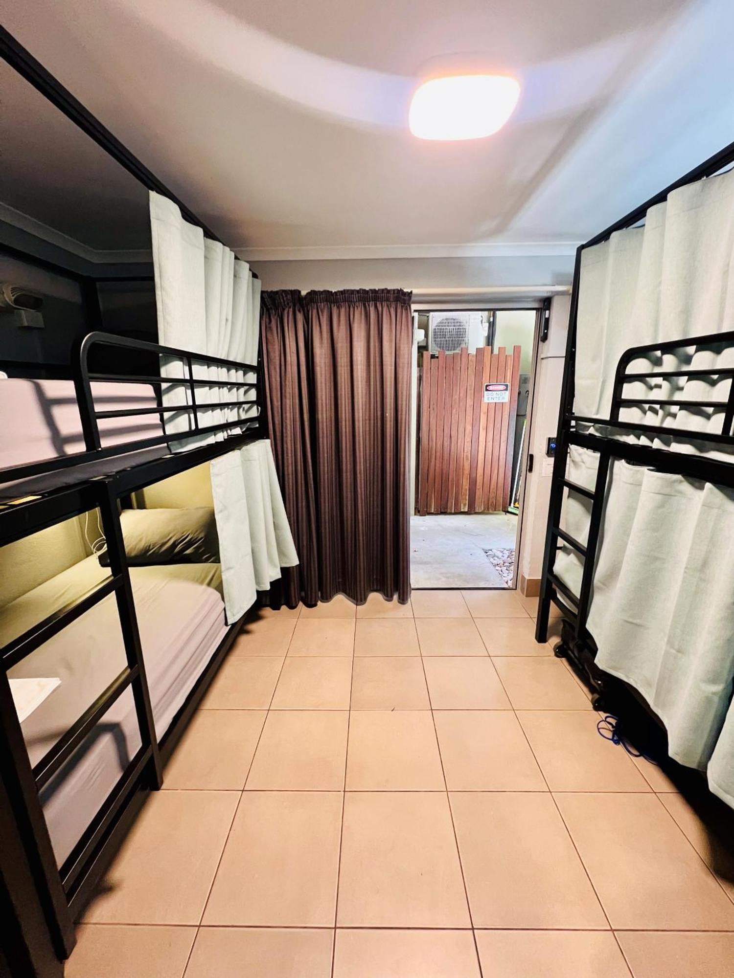 Hostel Noosa Flashpackers
