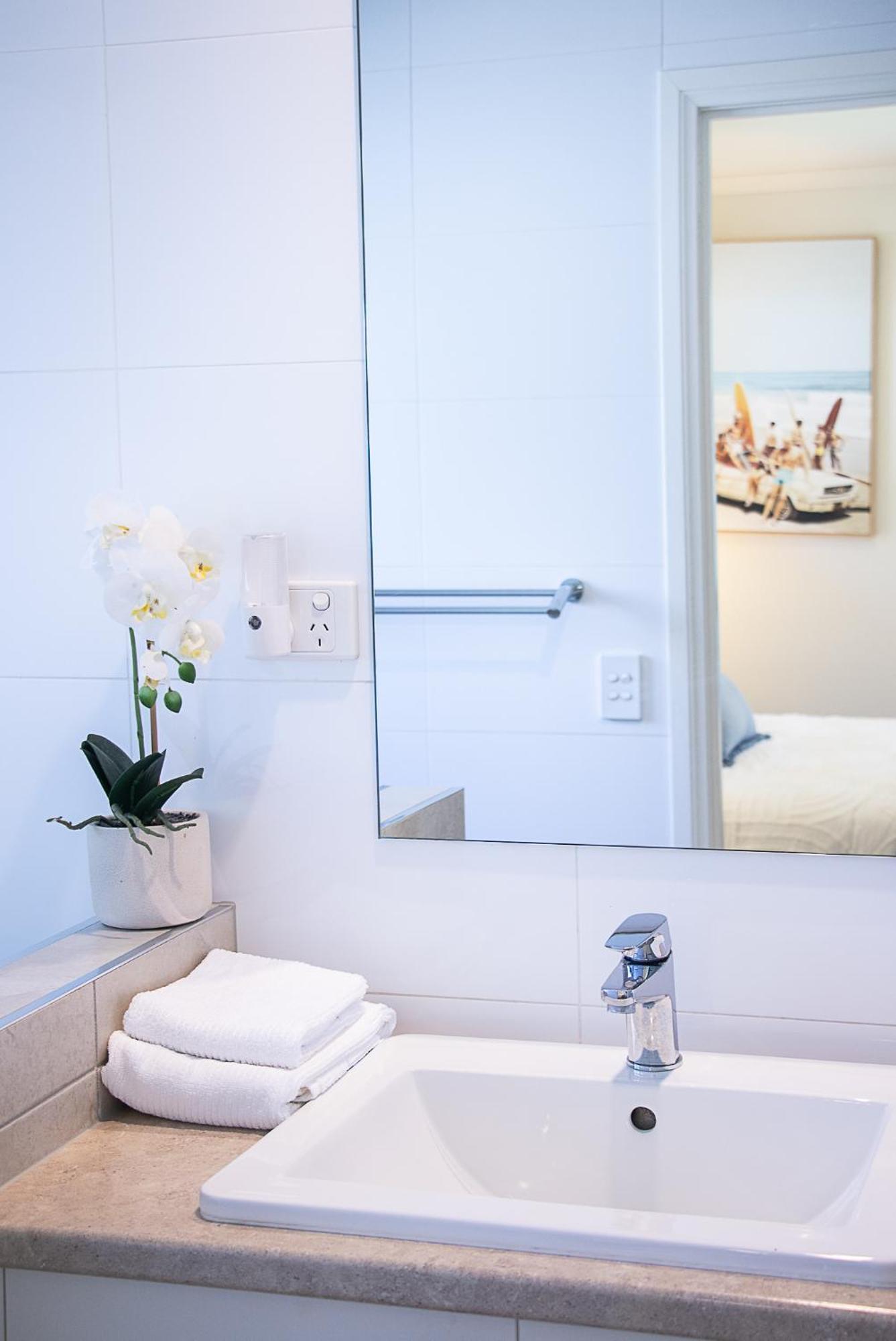 Endless Summer Retreat-pet Friendly, Walk To Shops Casa de férias Noosa Heads