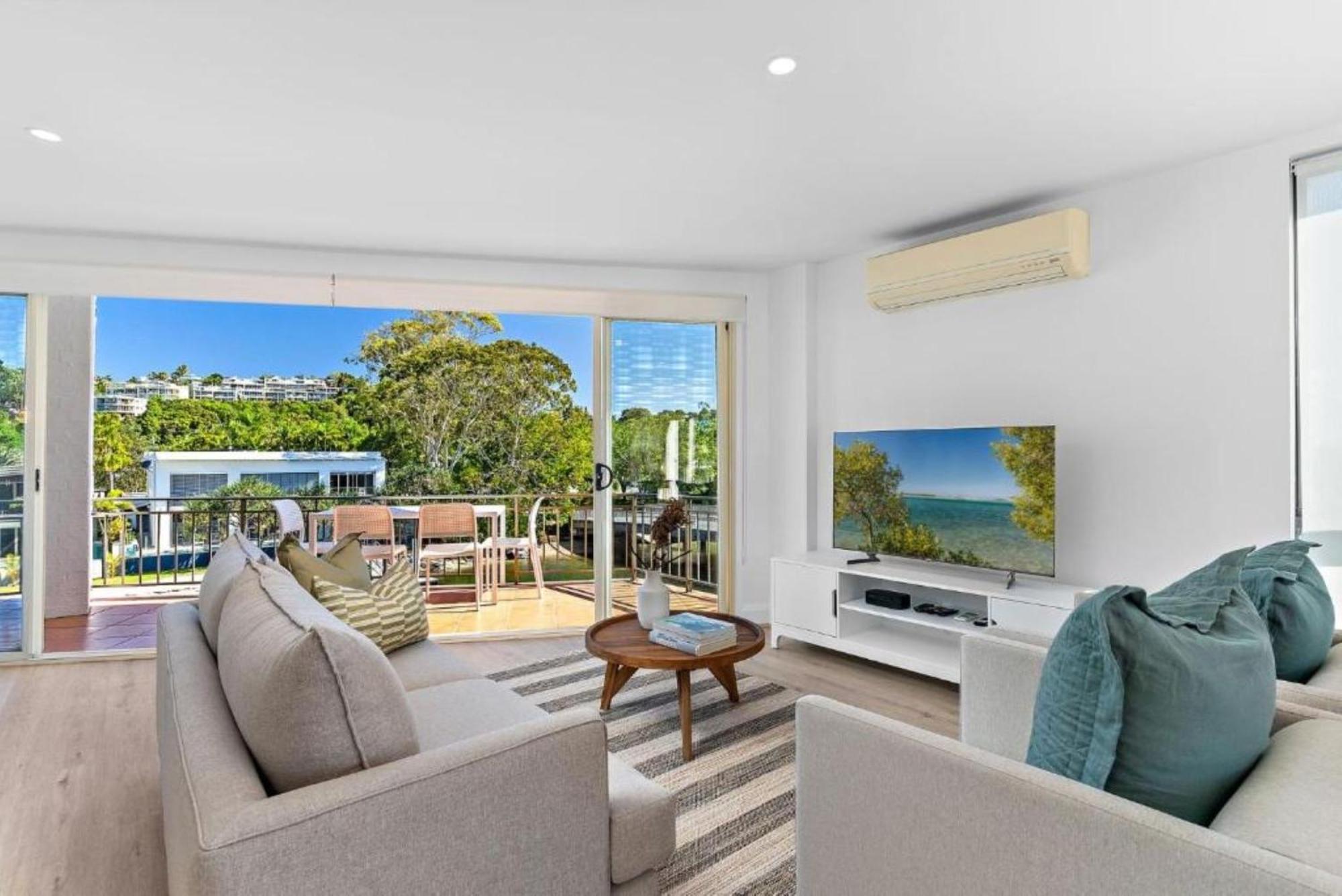 Edgewater Collection By