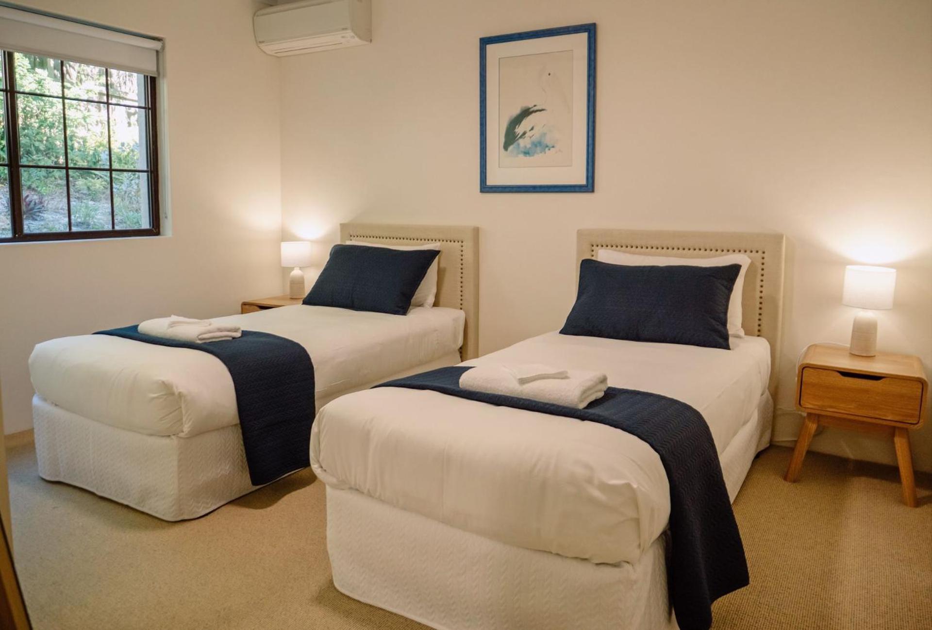Costa Del Sol 3 Park Road 22 Apartment