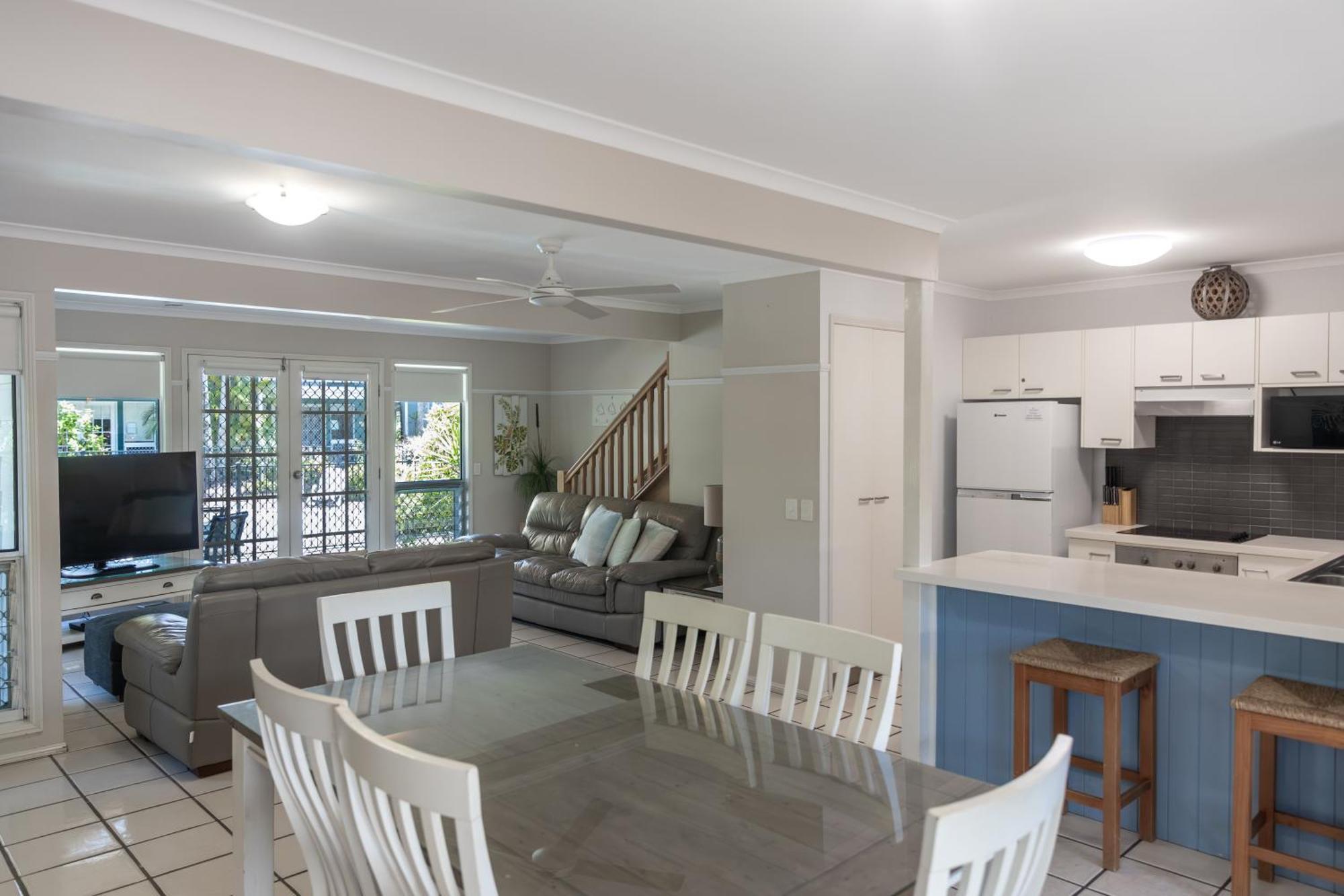 Coral Noosa 3*