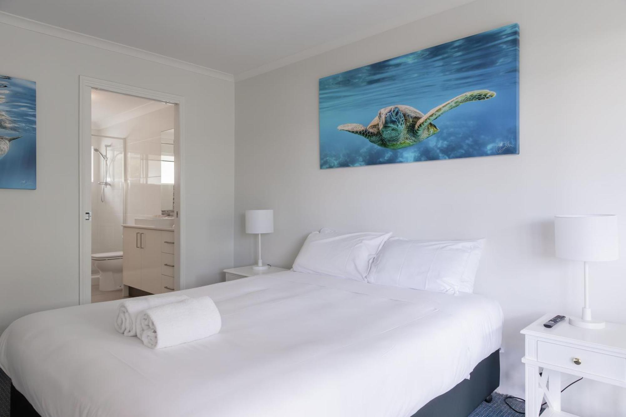 Coral Noosa 3*