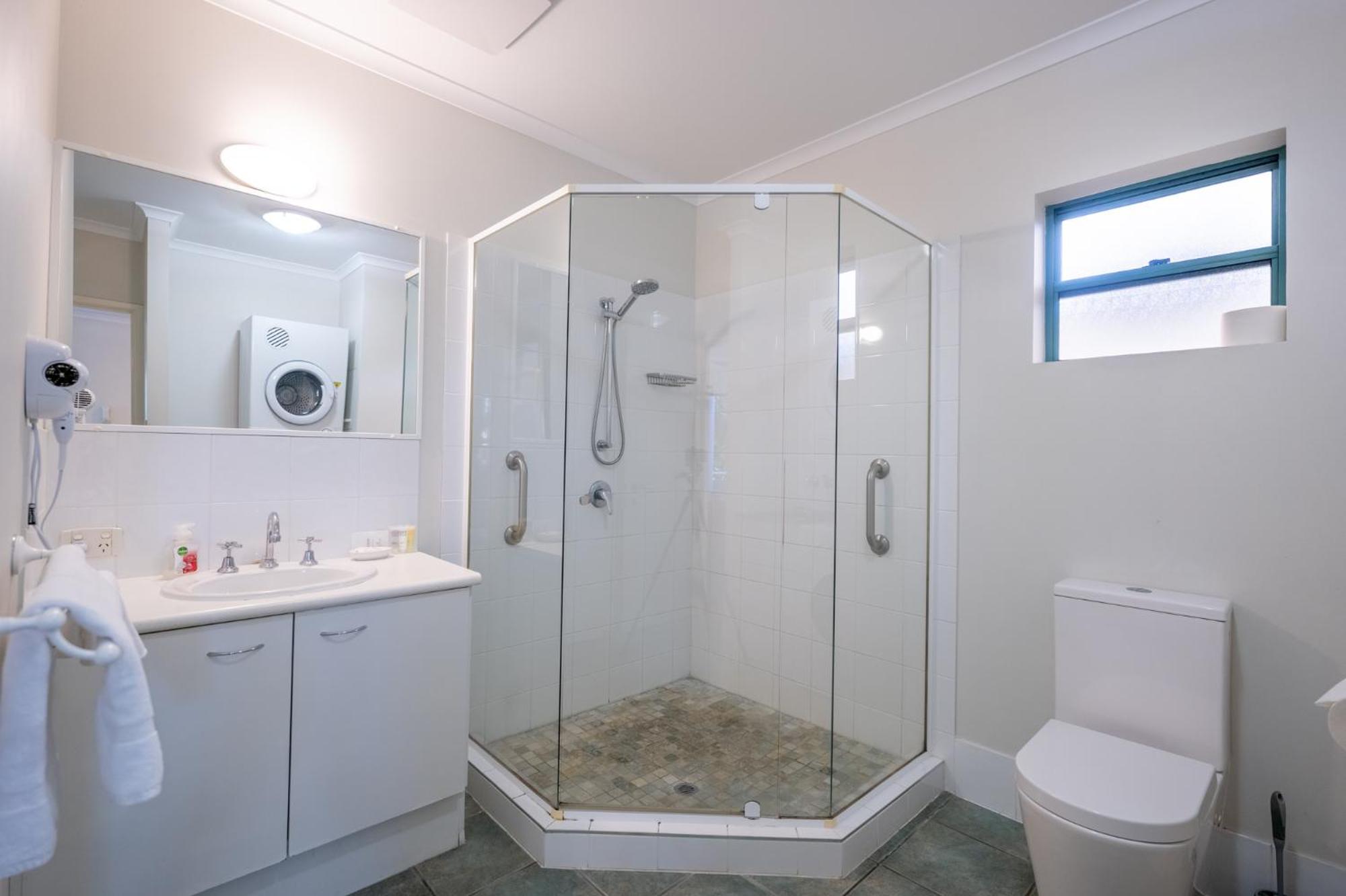 Noosa River Sandy Shores Aparthotel