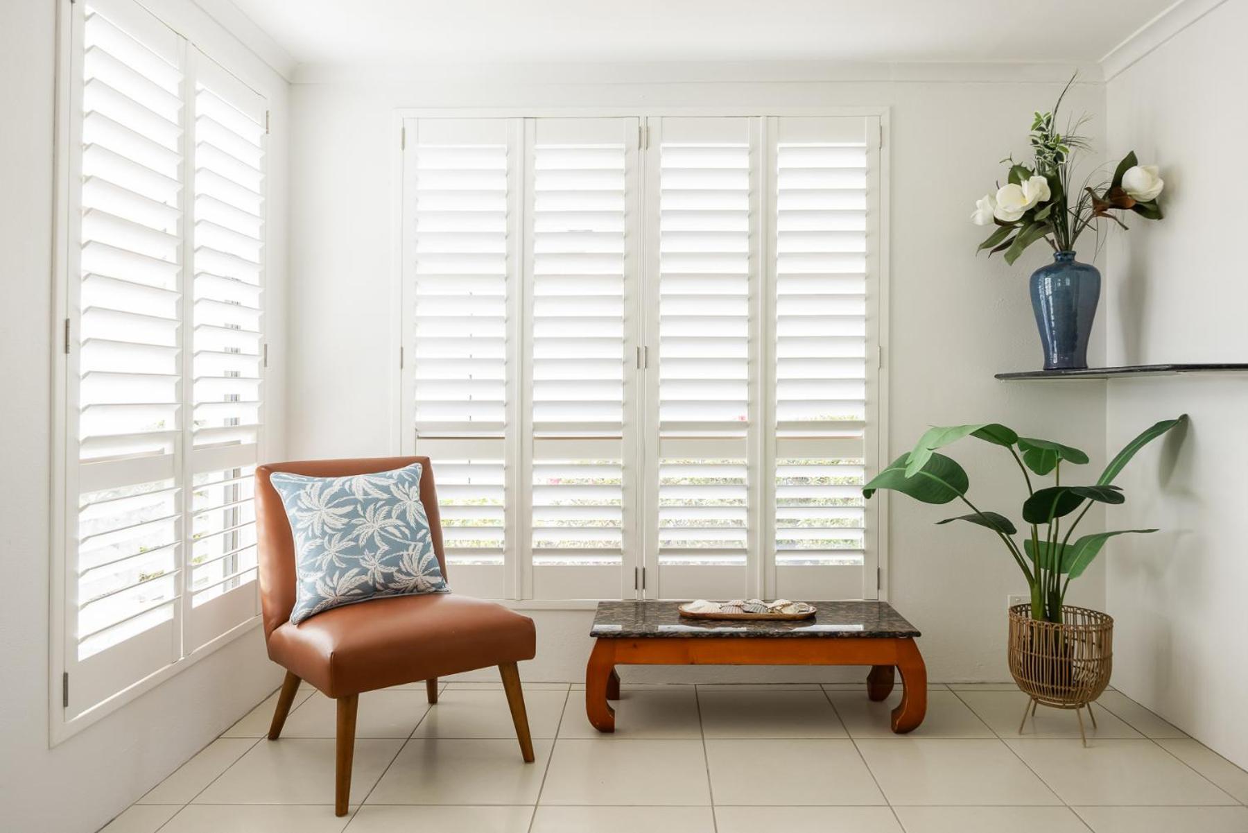 Breathtaking River Views On Noosa Parade