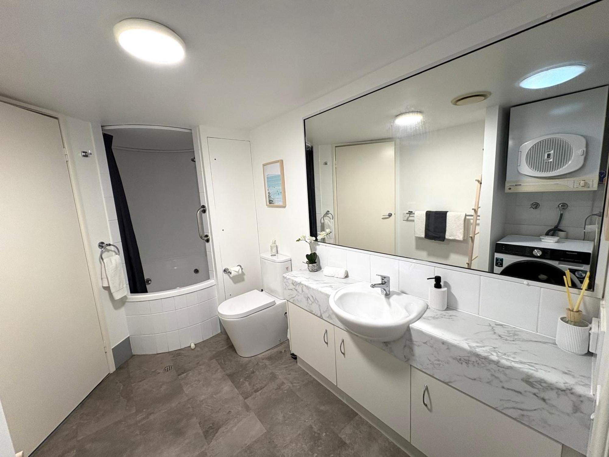Nautical Stylish Ground Level 1 Bedroom Unit Apartamento Noosaville