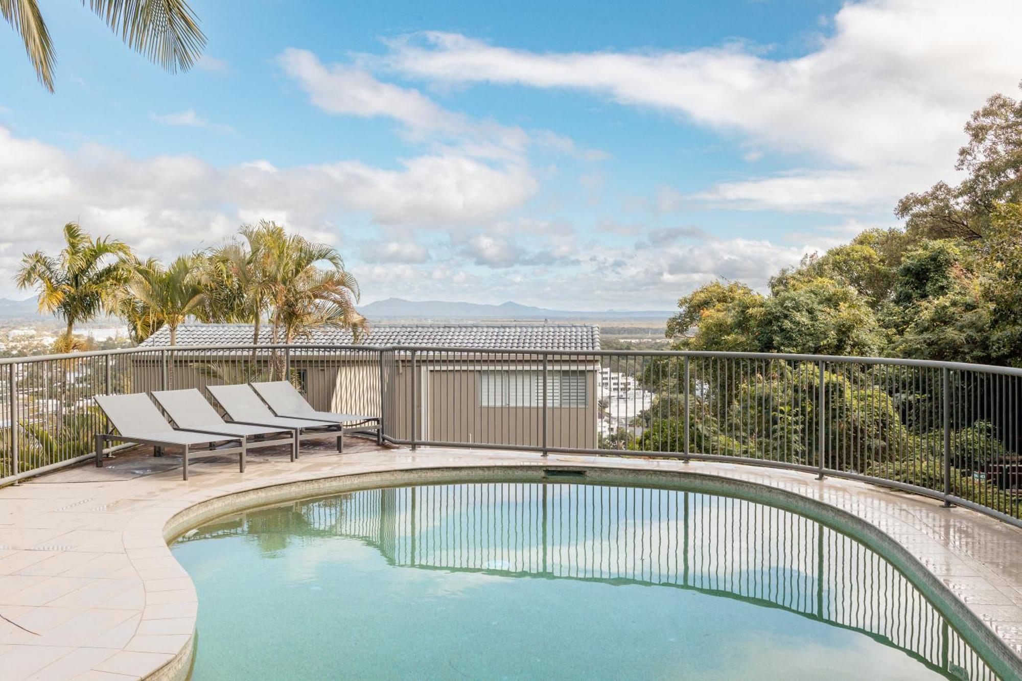 Tranquil At Its Beach, Bush, Good Food. Apartment