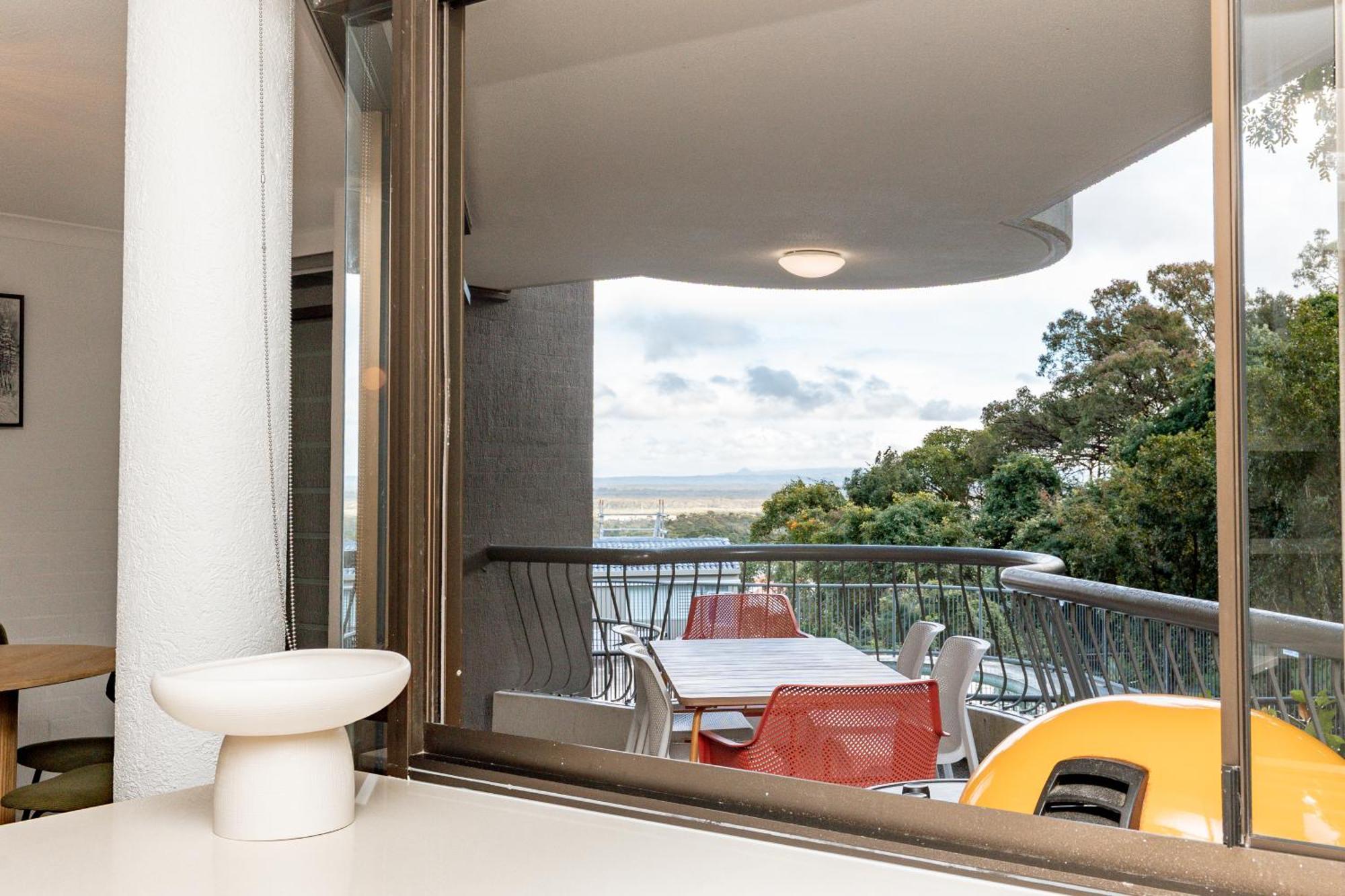 Apartment Tranquil At Its Beach, Bush, Good Food. Noosa Heads