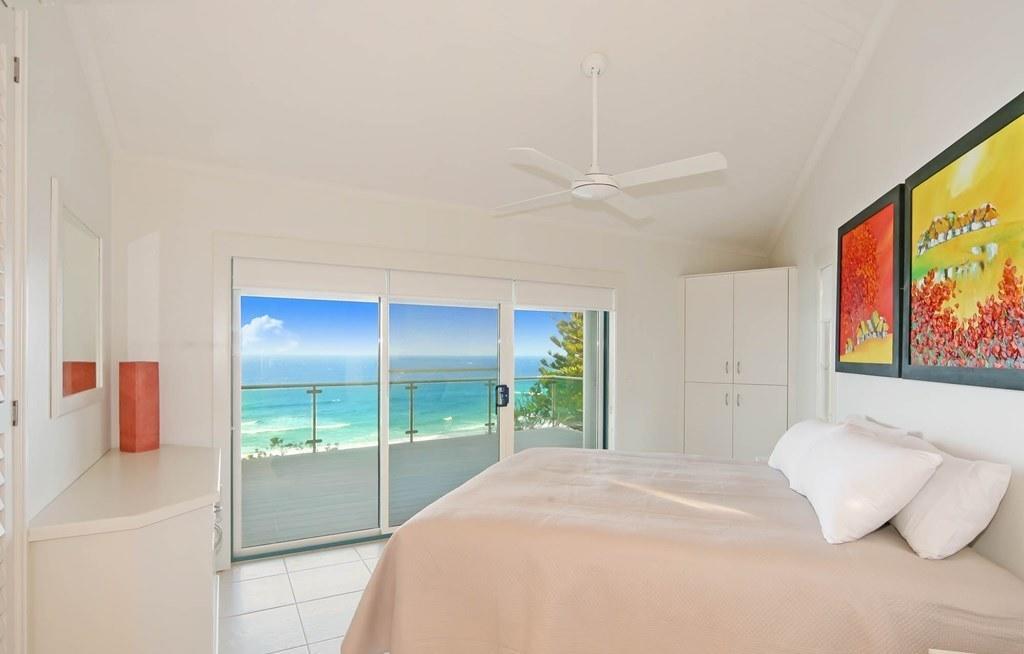 Ocean Panorama With Private Pool! Holiday home Noosa Heads