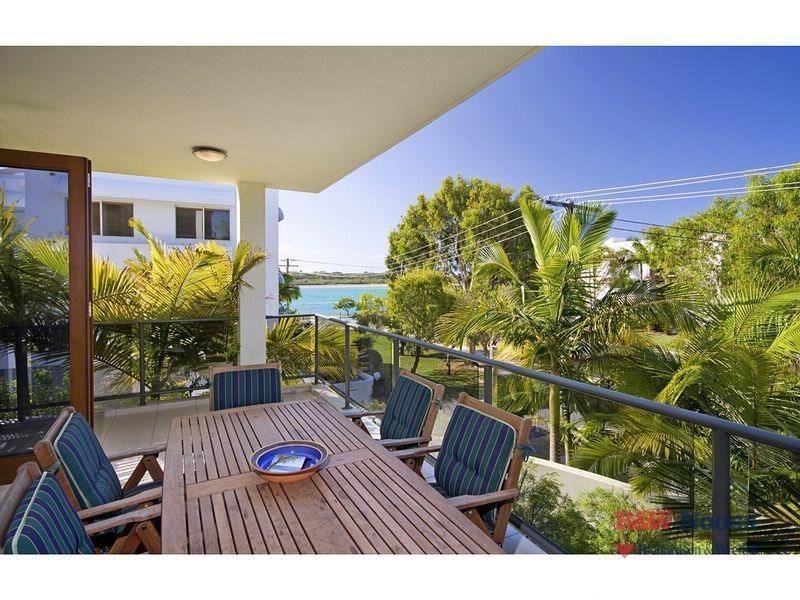 Noosa Dua Apt 1 Riverside Pool Escape Holiday home