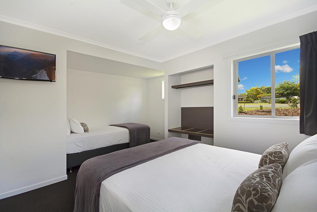Motel Luxury 4*
