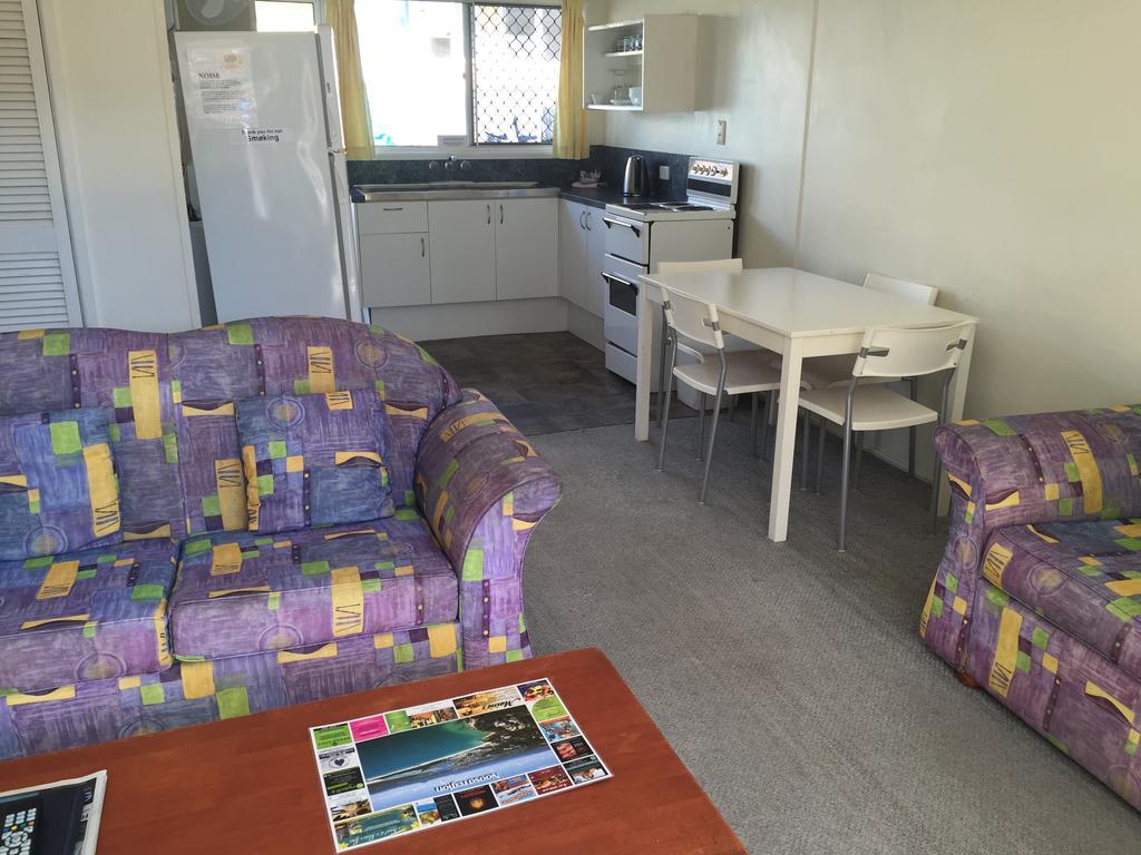Motel Sandy Court Holiday Units 3*