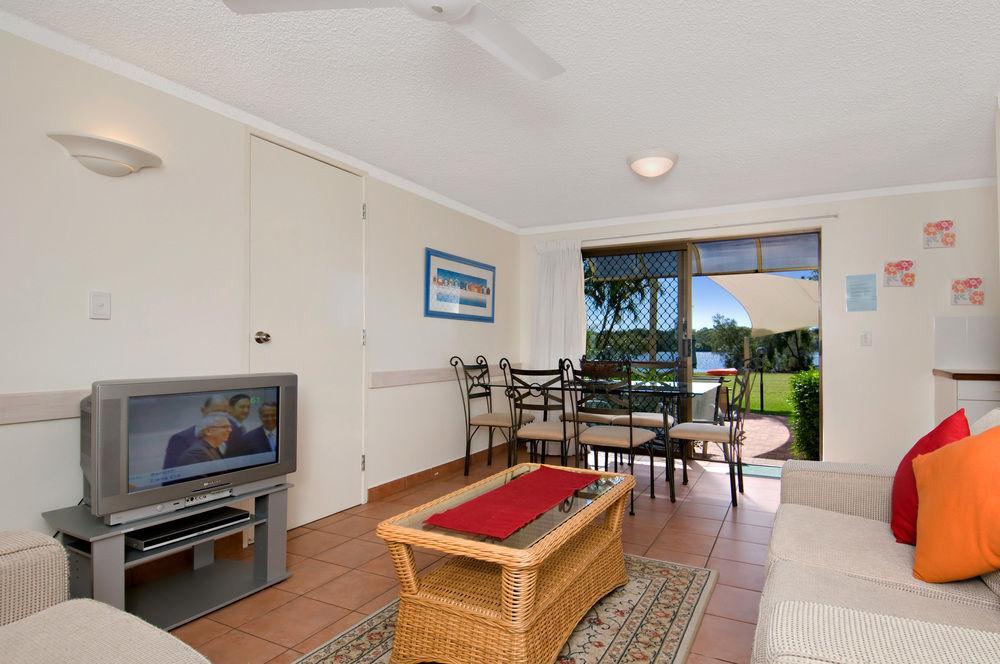 Cayman Quays Motel 3*