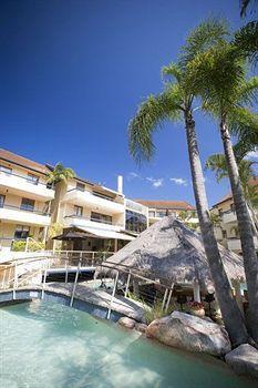 International Aparthotel