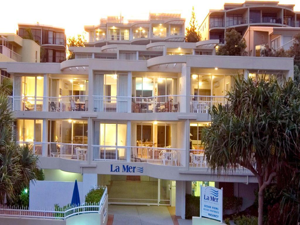 Aparthotel La Mer Sunshine Beachfront 4*