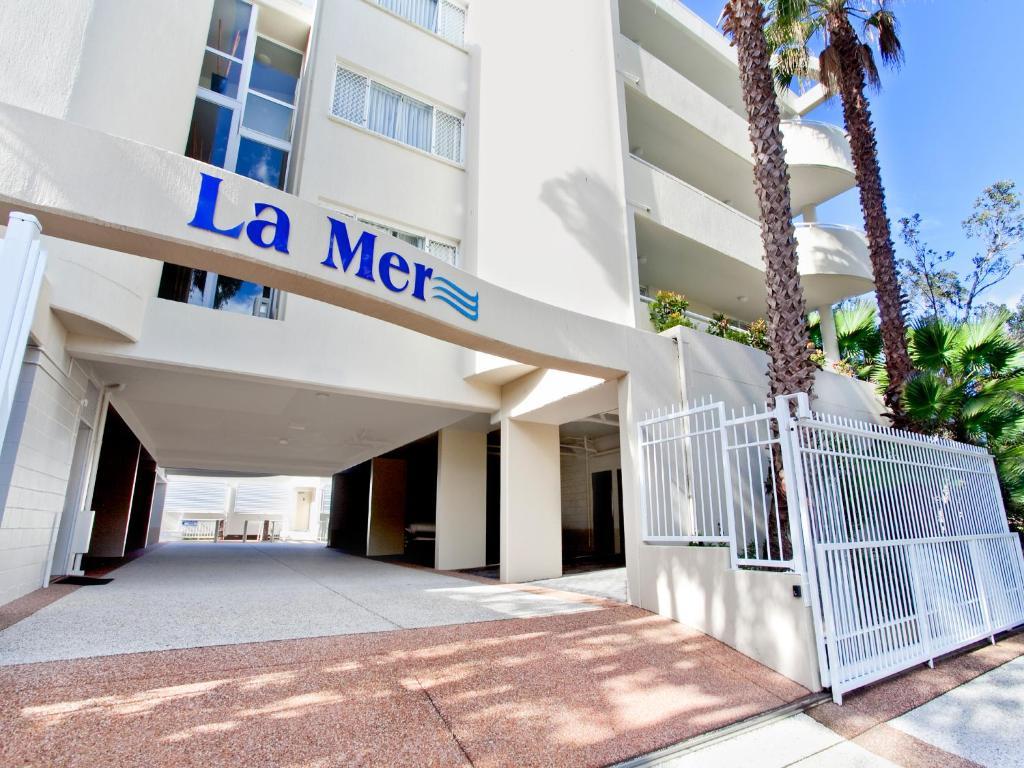 La Mer Sunshine Beachfront Aparthotel Sunshine Beach