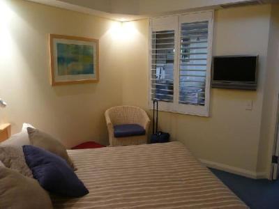 Seahaven Beachfront Resort