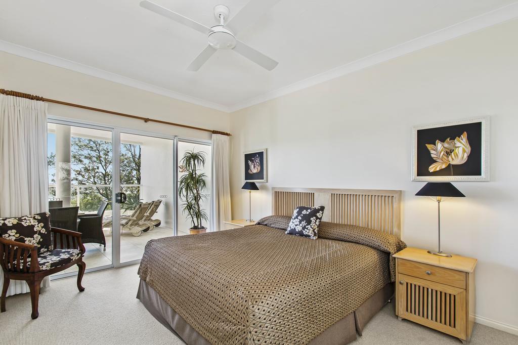 The Lookout 4*
