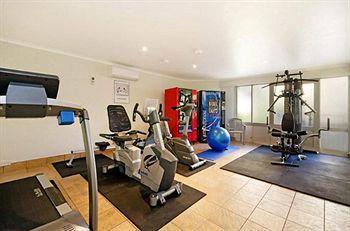 International Aparthotel 3*
