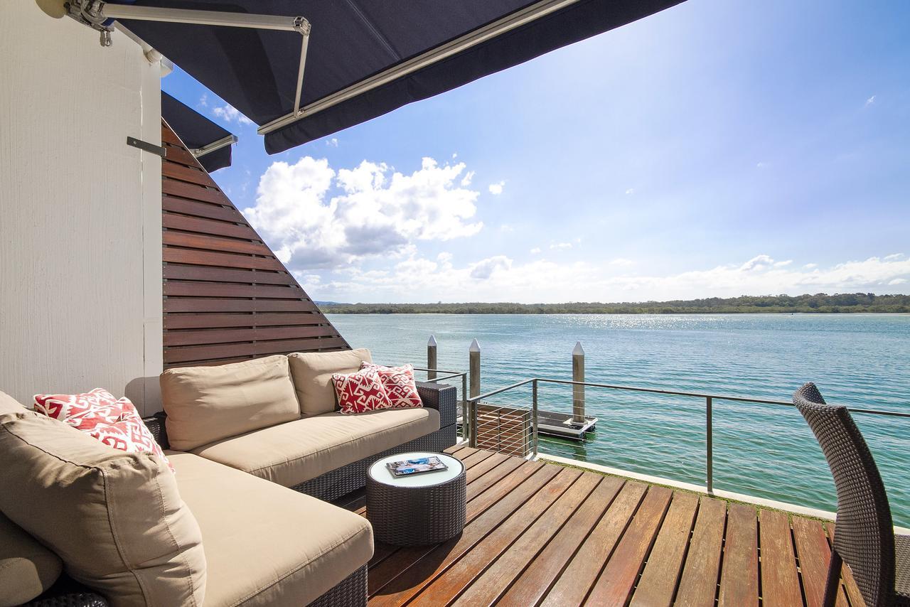Apartment Riverfront Apartment, Perfect Location *